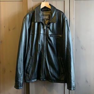 Wilson’s Leather Genuine black leather jacket XL